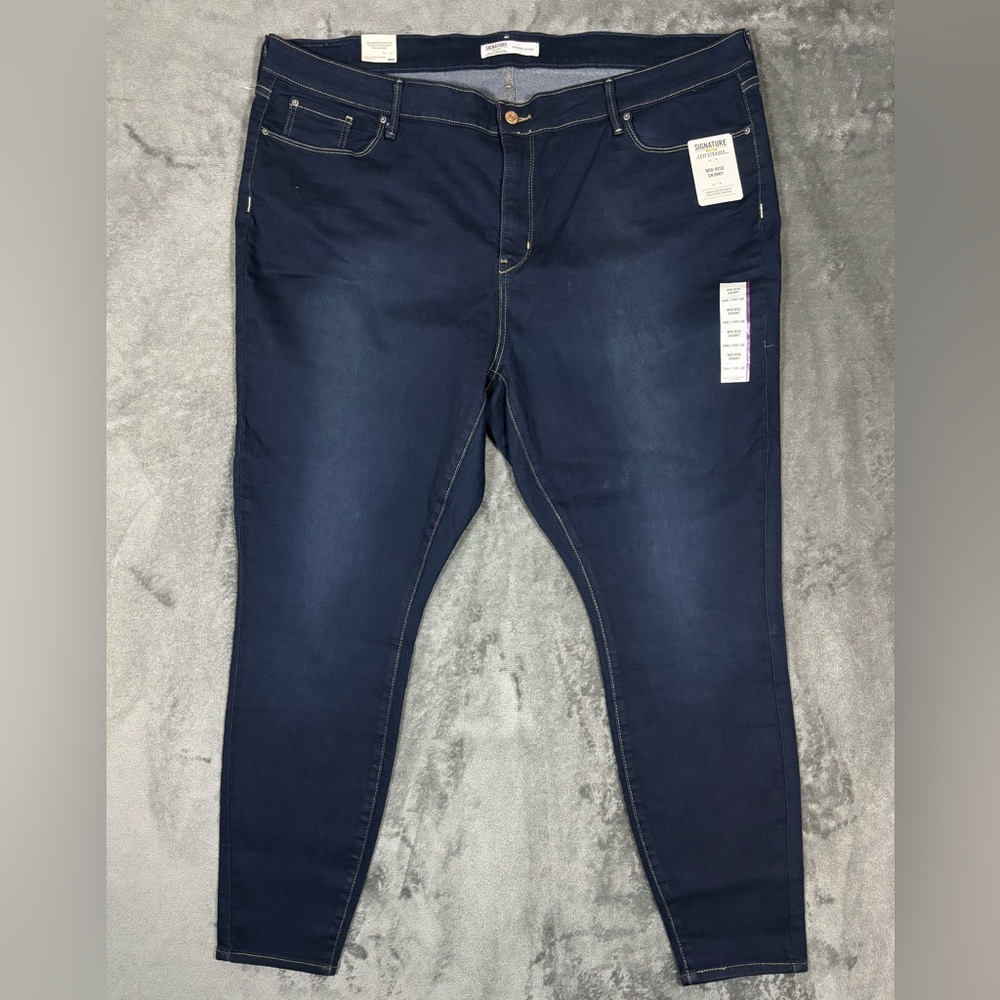 LEVI'S Signature Gold Mid-Rise Skinny Jeans‎ Dark Wash Size 24 M 37x30 NWT